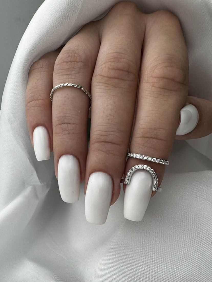 Маникюр в пастельных оттенках